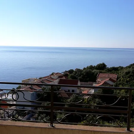 Villa Villa 