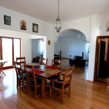 Βίλα Villa 