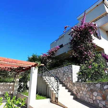 فيلة Villa 